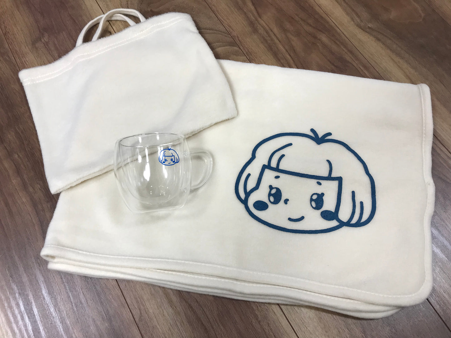 【数量限定】あったかセット　（耐熱ガラスマグカップ＋ブランケット）